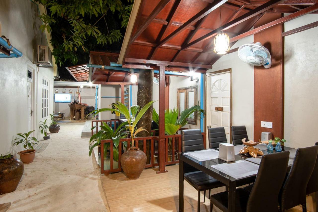 Starry Night At Ukulhas Hotel Ngoại thất bức ảnh
