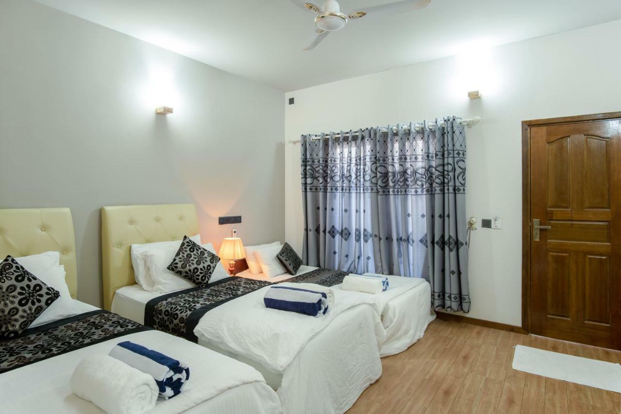 Starry Night At Ukulhas Hotel Ngoại thất bức ảnh